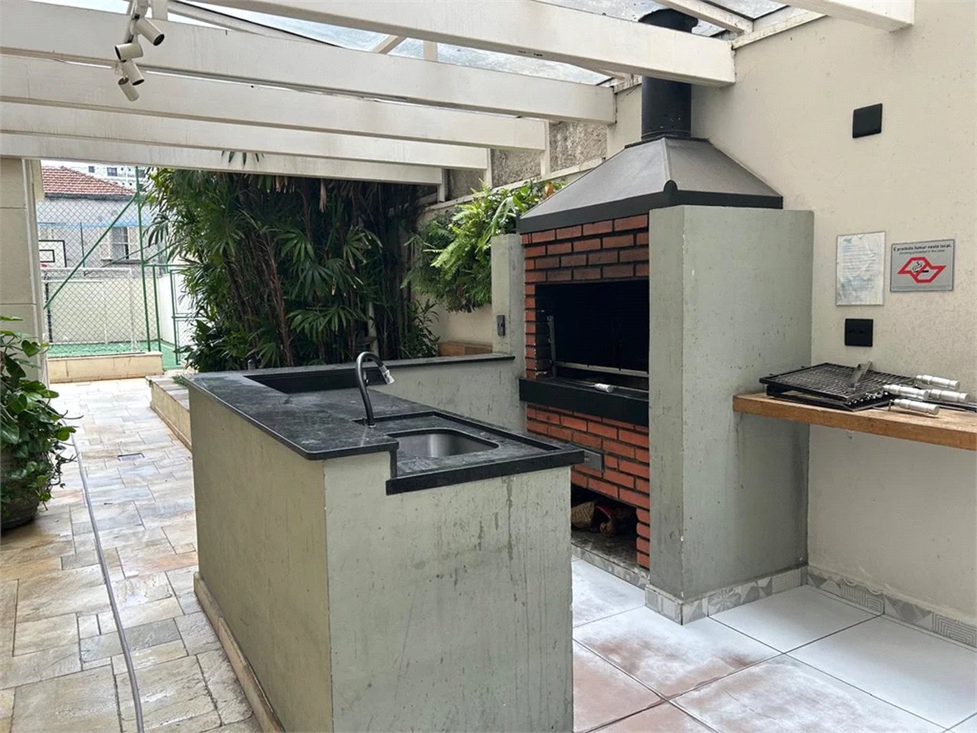 Apartamento para alugar com 3 quartos, sendo 1 suíte, em Pinheiros, São Paulo, SP