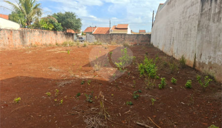 Terreno à venda em Vila Carolina, Itapetininga, SP