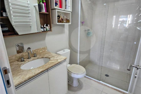 Apartamento à venda com 2 suítes em Vila Anastácio, São Paulo, SP