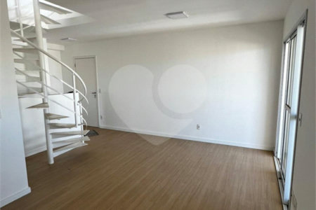 Apartamento à venda com 3 quartos, sendo 2 suítes, em Parque Reboucas, São Paulo, SP