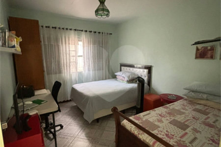 Sobrado à venda com 3 quartos em Vila Gustavo, São Paulo, SP