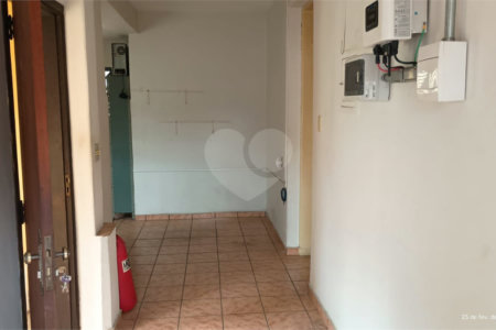 Casa à venda com 3 quartos em Chora Menino, São Paulo, SP