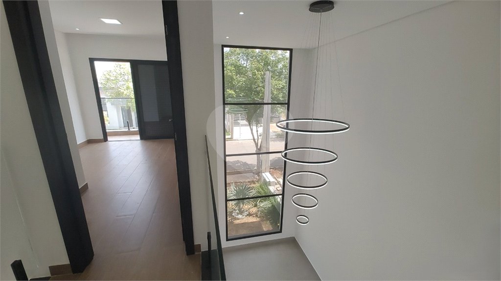Casa à venda com 3 suítes no condomínio Terras de São Francisco, Sorocaba - SP
