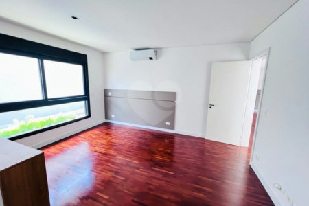 Casa à venda com 3 suítes no condomínio Boulevard Ibirapuera, São Paulo - SP