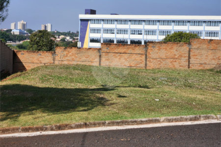 Terreno à venda em Altos do Jaraguá, Araraquara, SP