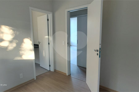 Casa à venda com 3 suítes no condomínio Reserva Ybyra, Atibaia - SP