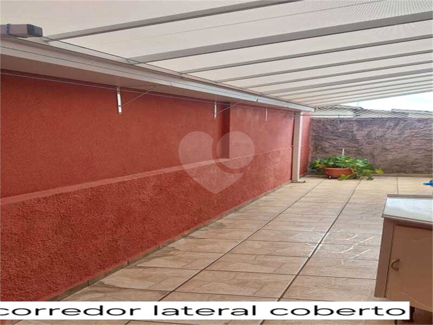Casa à venda com 3 quartos, sendo 1 suíte,  em Parque São Lourenço, Indaiatuba, SP
