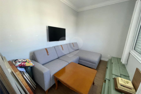 Casa à venda com 3 suítes no condomínio Arujá Verdes Lagos, Arujá - SP