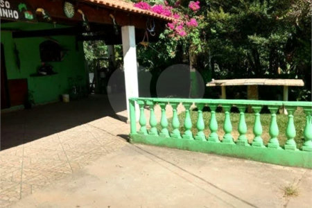 Chácara à venda com 8 quartos em Parque Piratininga, Itaquaquecetuba, SP