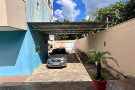 Casa à venda com 6 quartos, sendo 1 suíte,  no Centro, Balsas, MA