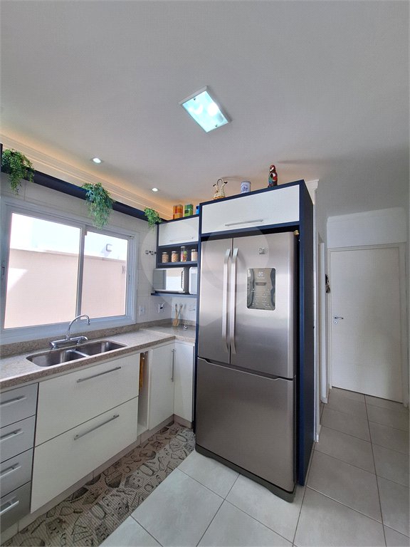 Casa à venda com 3 suítes no condomínio Residencial Villa Di Treviso, Vinhedo - SP