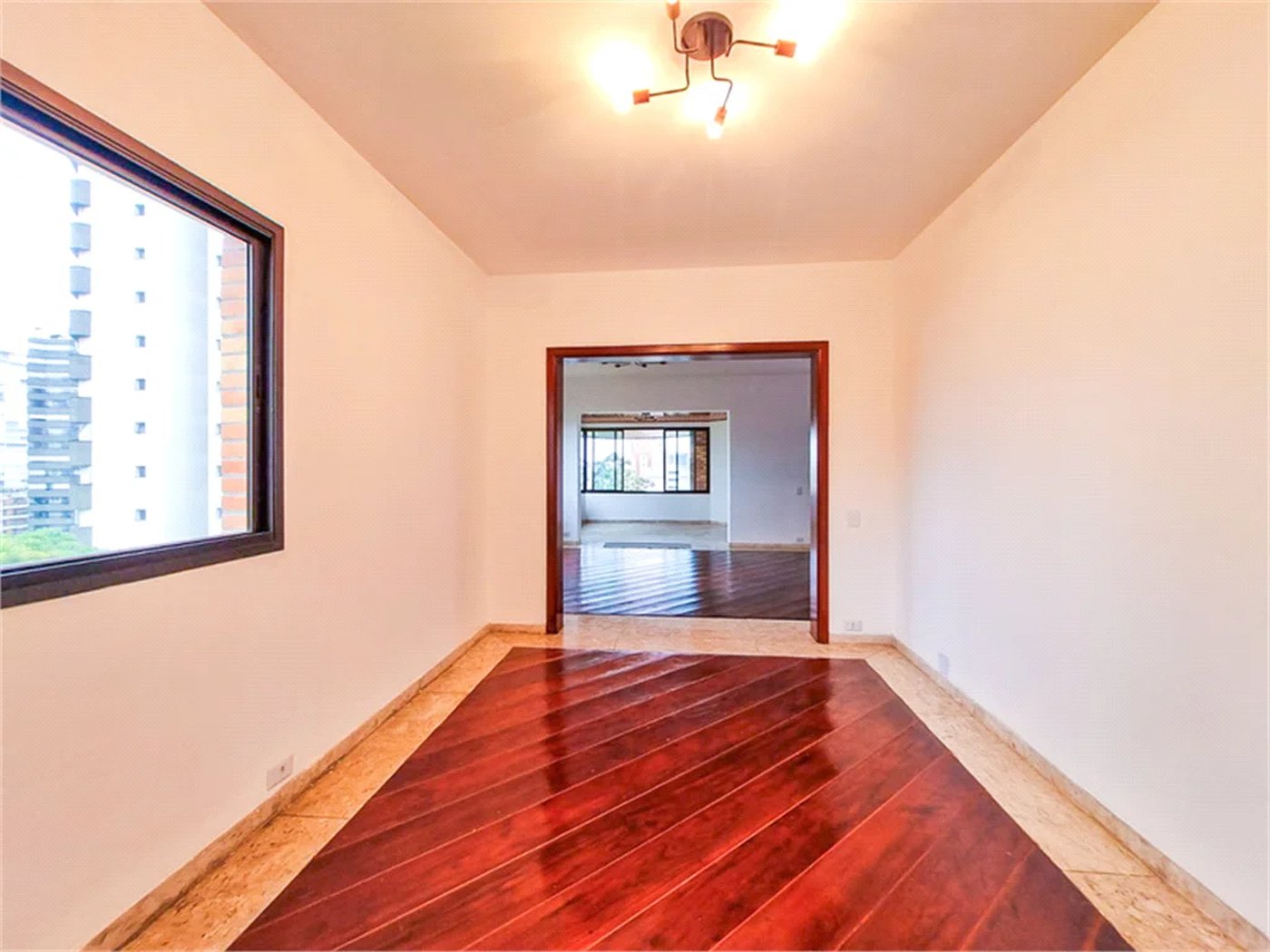 Apartamento à venda com 4 suítes em Vila Suzana, São Paulo, SP