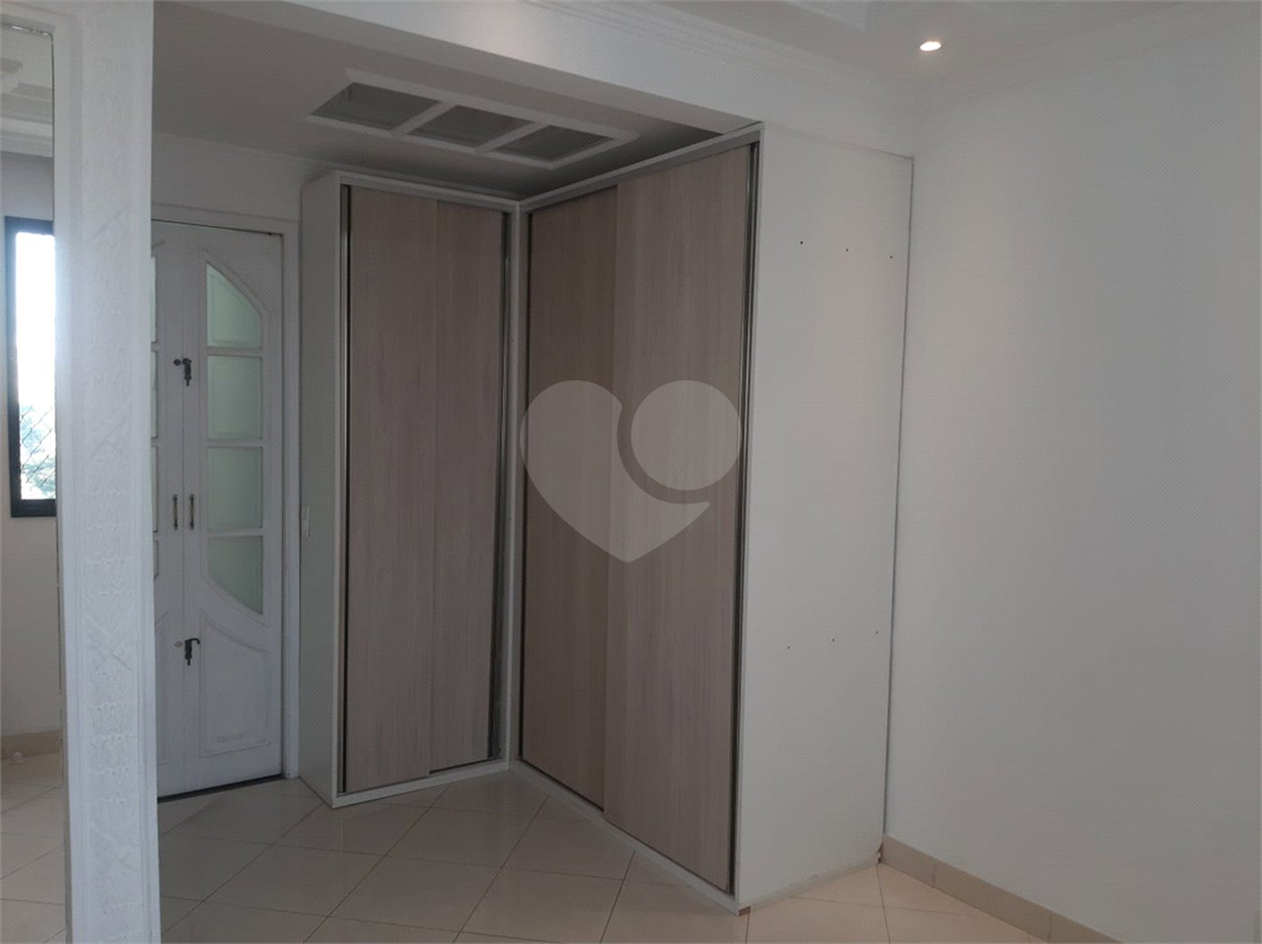 Apartamento à venda com 3 quartos, sendo 1 suíte,  em Santana, São Paulo, SP
