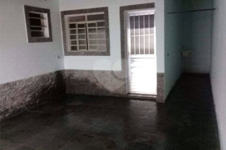 Sobrado à venda com 2 quartos, sendo 1 suíte, em Vila Urupês, Suzano, SP