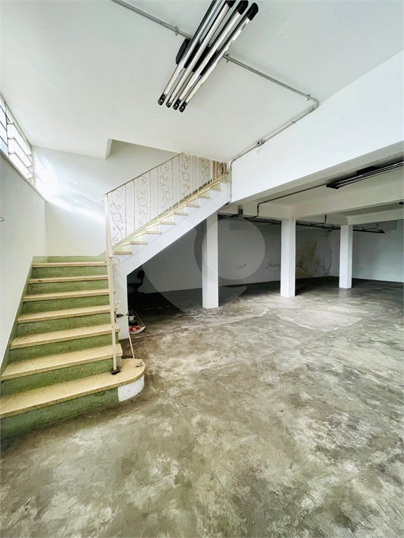 Casa à venda com 12 quartos em Vila Mariana, São Paulo, SP