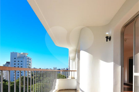 Apartamento à venda com 4 quartos, sendo 2 suítes,  em Brooklin Paulista, São Paulo, SP