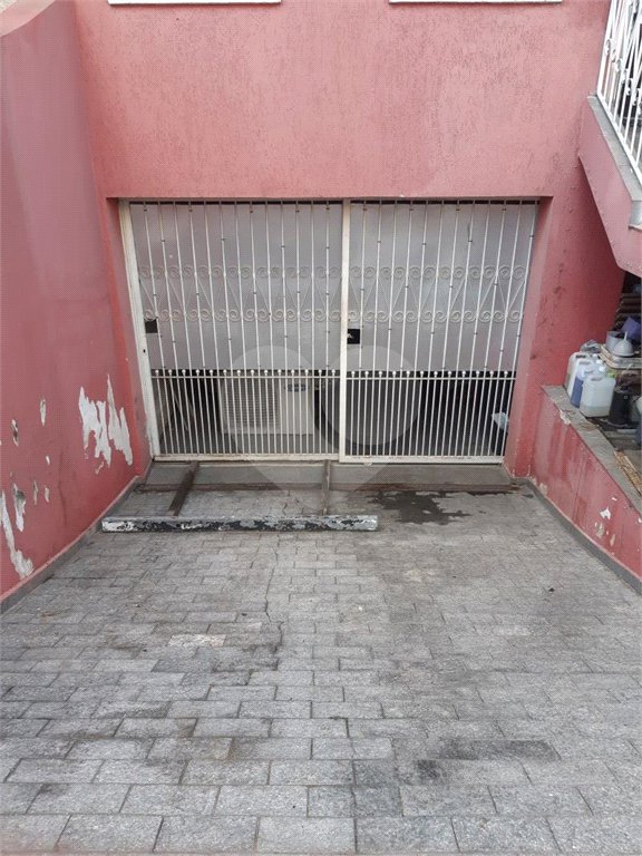 Sobrado à venda com 3 quartos, sendo 1 suíte, em Jardim Cachoeira, São Paulo, SP