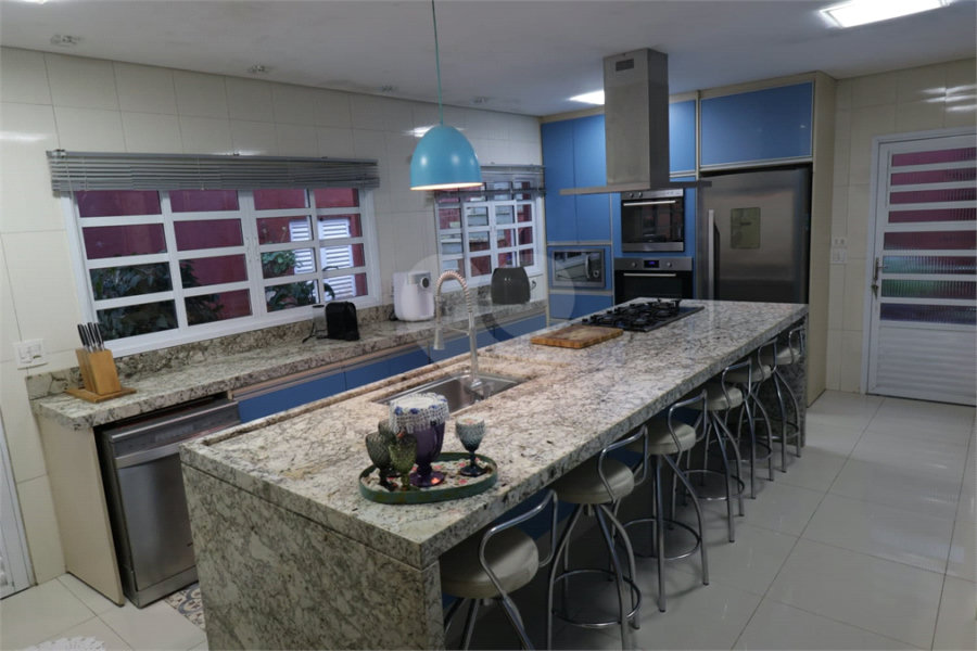Casa à venda com 3 suítes no condomínio Parque Imperial da Cantareira, Mairiporã - SP