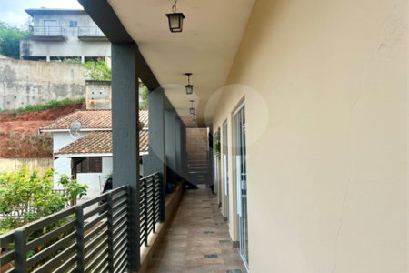 Sobrado à venda com 3 quartos, sendo 1 suíte, em Atibaia Belvedere, Atibaia, SP