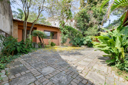 Casa Térrea à venda com 3 quartos, sendo 1 suíte, em Jardim Petrópolis, São Paulo, SP