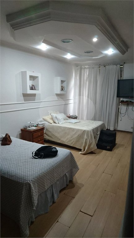 Sobrado à venda com 5 quartos, sendo 2 suítes, em Tremembé, São Paulo, SP