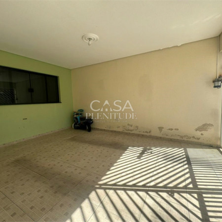 Casa à venda com 2 quartos, sendo 1 suíte, em Jardim Amalia, Sorocaba, SP