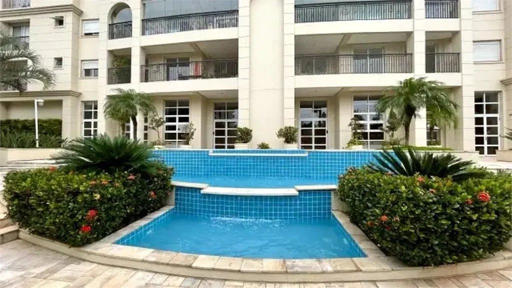 Apartamento à venda com 3 suítes em Vila Progredior, São Paulo, SP