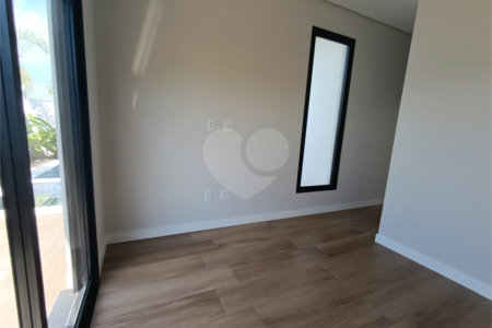 Casa à venda com 3 suítes no condomínio Villa Sapezal, Indaiatuba - SP