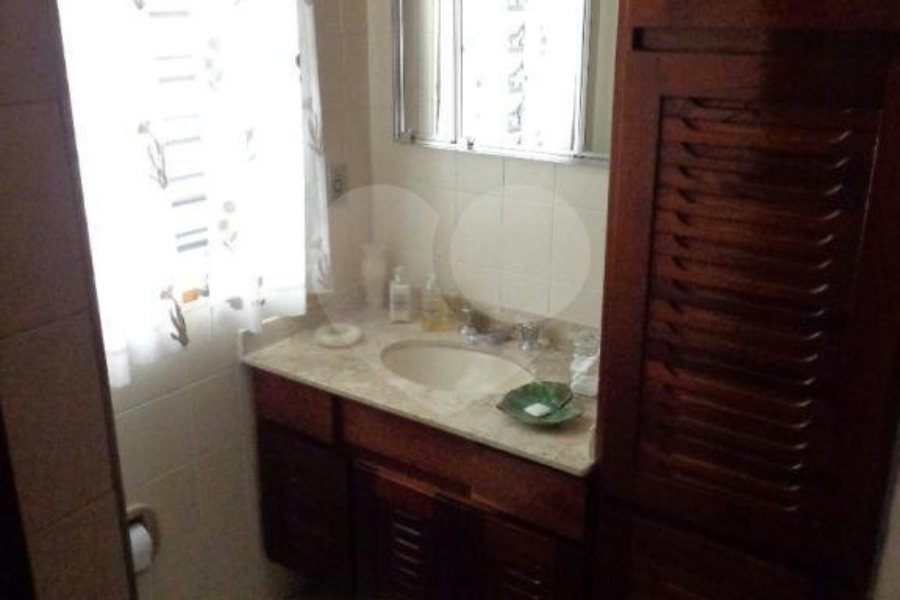 Sobrado à venda com 4 quartos, sendo 2 suítes, em Água Fria, São Paulo, SP