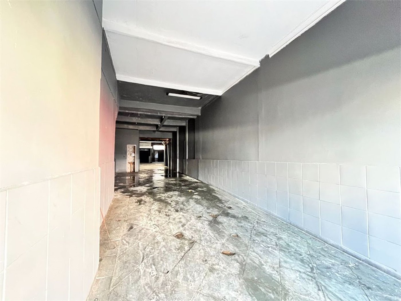 Galpão para alugar, 274 m² por R$ 10.000,02 - Vila Matias - Santos/SP