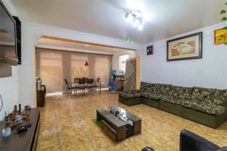 Casa à venda com 3 quartos, sendo 1 suíte,  em Santo Amaro, São Paulo, SP
