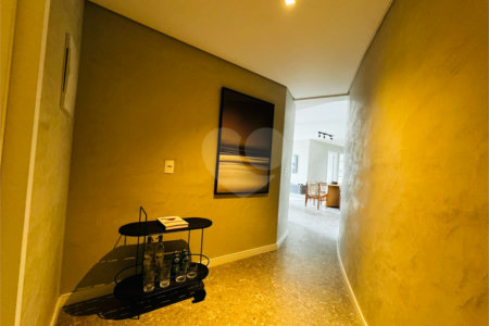 Apartamento à venda com 3 quartos em Vila Cordeiro, São Paulo, SP