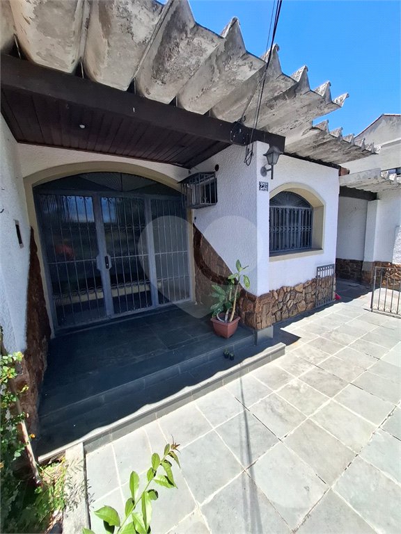 Casa à venda com 3 quartos, sendo 1 suíte, em Campo Grande, Rio de Janeiro, RJ