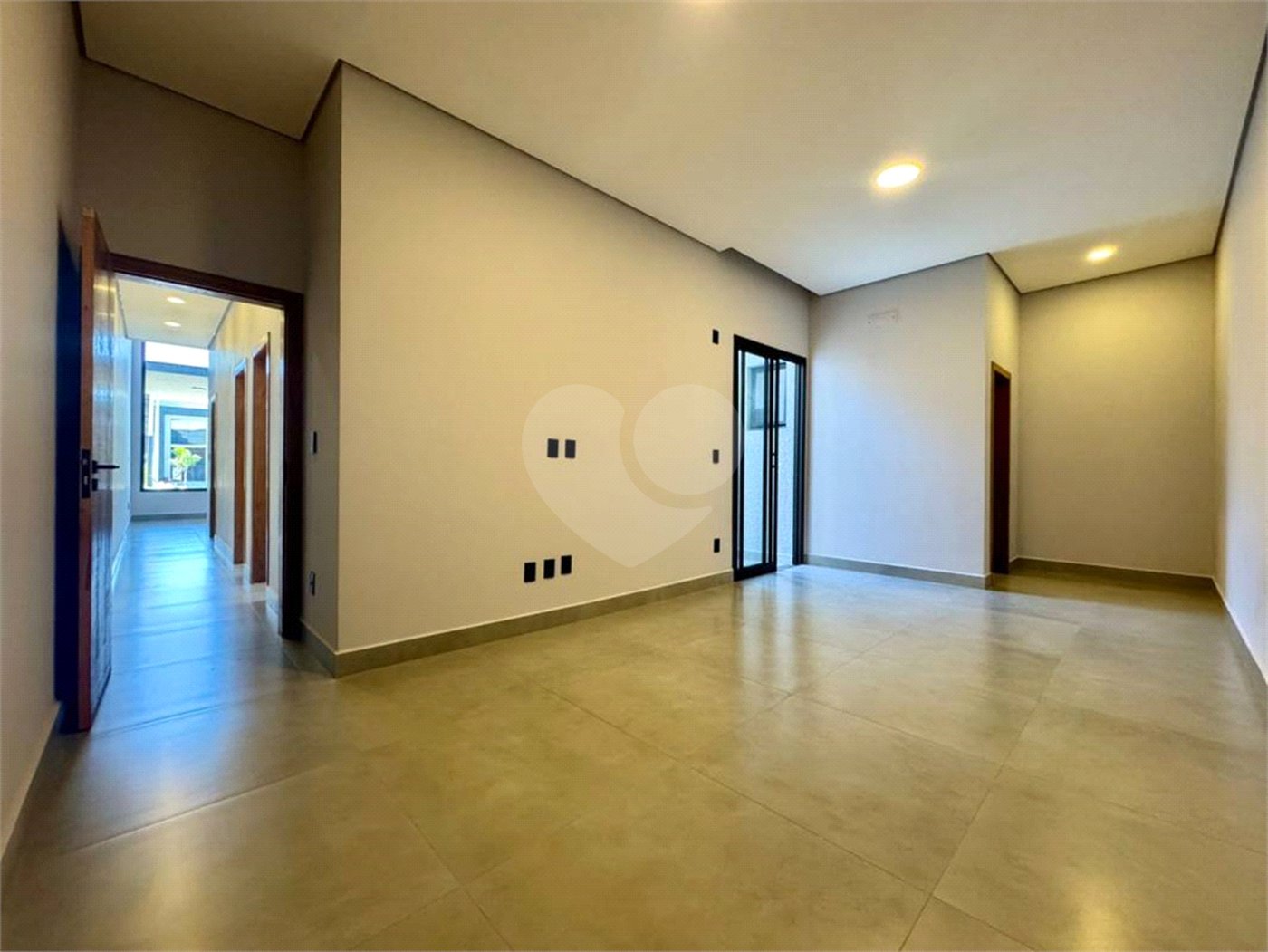 Casa à venda com 3 quartos, sendo 1 suíte, no condomínio Park Gran Reserve, Indaiatuba - SP