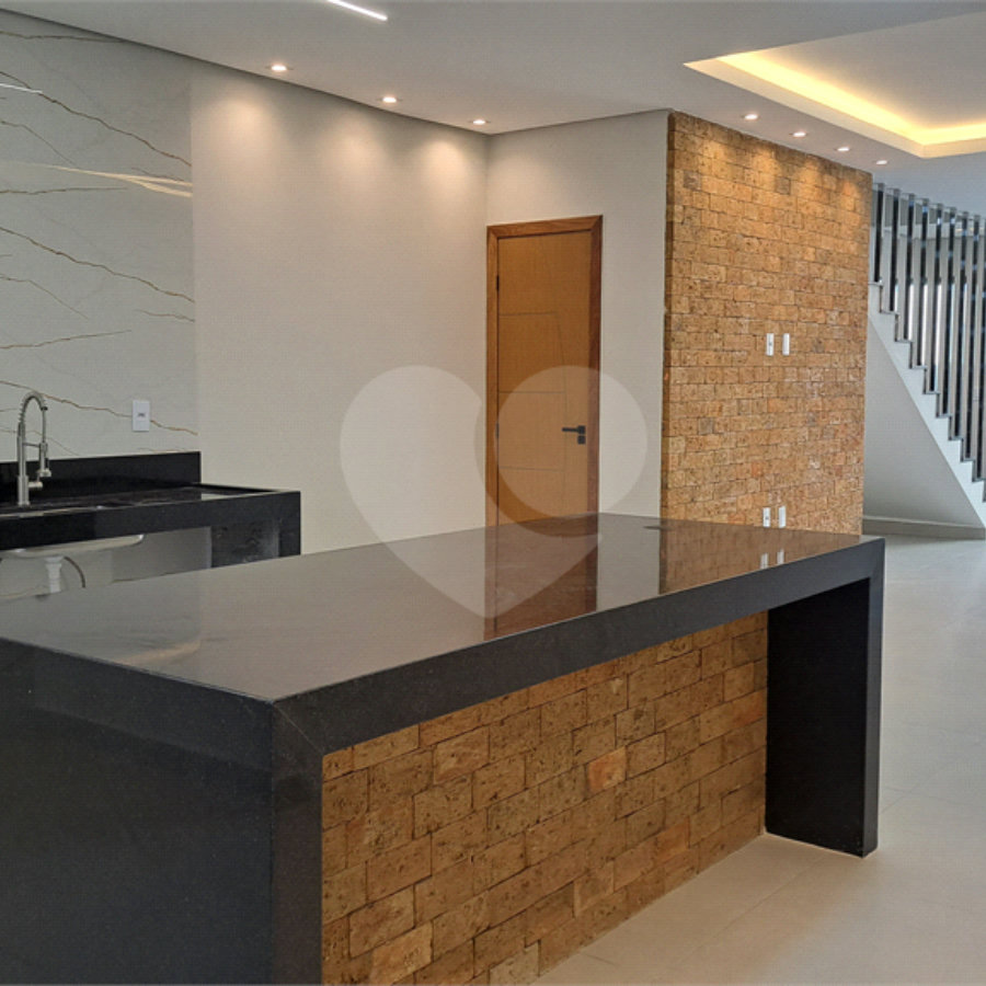 Duplex à venda com 3 quartos, sendo 1 suíte, em Tabapiri, Porto Seguro, BA
