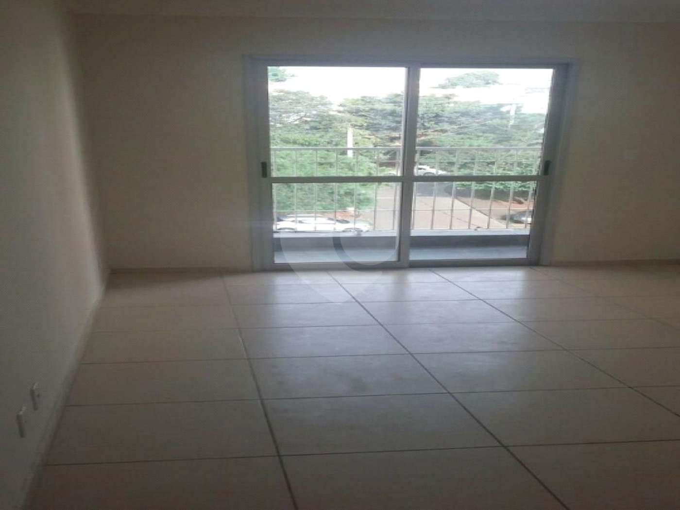 Apartamento à venda com 3 quartos, sendo 1 suíte,  em Jardim Luísa, São Paulo, SP
