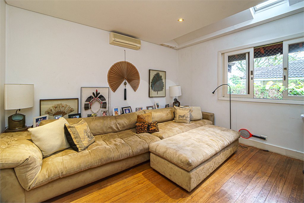 Casa à venda com 5 suítes em Jardim Morumbi, São Paulo, SP