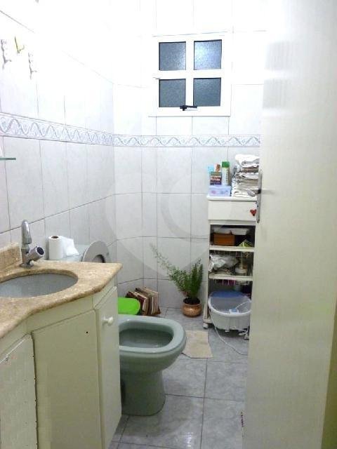 Sobrado à venda com 3 quartos, sendo 1 suíte, em Parque Continental II, Guarulhos, SP