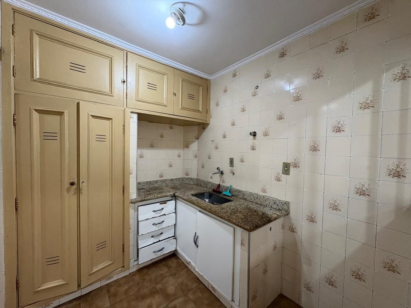 Apartamento com 3 dormitórios à venda, 112 m² por R$ 500.000,00 - Pompéia - Santos/SP