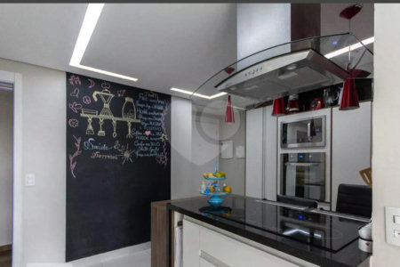 Apartamento à venda com 3 quartos, sendo 1 suíte, em Jardim Vazani, São Paulo, SP