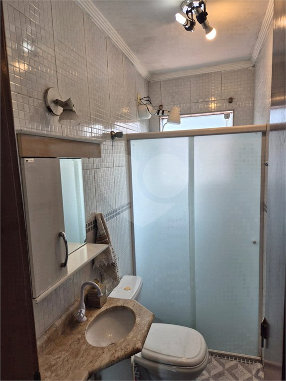Sobrado à venda com 2 quartos, sendo 1 suíte, em Vila Nivi, São Paulo, SP