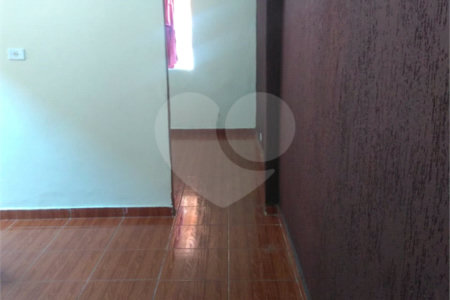 Casa à venda com 4 quartos em Jardim Guimarães, Guarulhos, SP