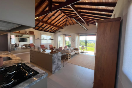 Casa em condomínio à venda com 4 quartos, sendo 3 suítes, em Marina, Armação dos Búzios, RJ