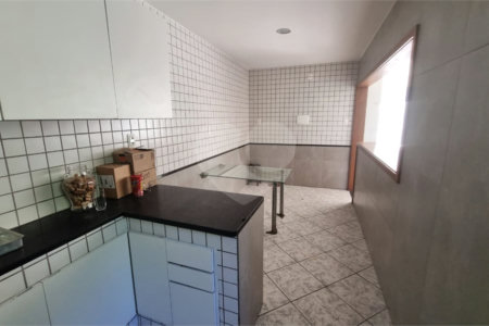 Casa de Vila à venda com 3 quartos, sendo 2 suítes,  em Tijuca, Rio de Janeiro, RJ