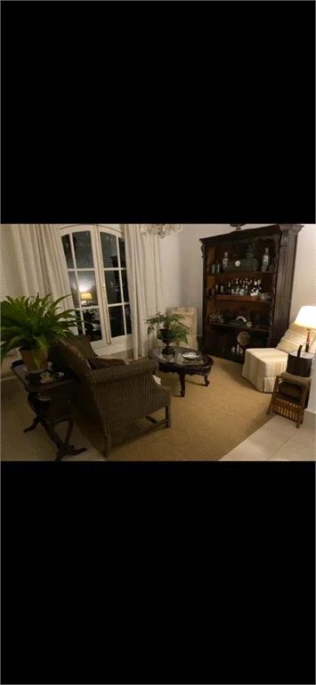 Casa Térrea à venda ou para alugar com 4 quartos, sendo 2 suítes, em Jardim Guedala, São Paulo, SP