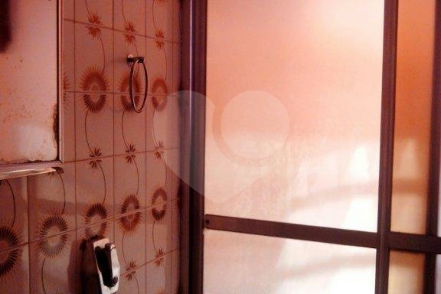 Sobrado à venda com 3 quartos, sendo 1 suíte, em Vila Paiva, São Paulo, SP