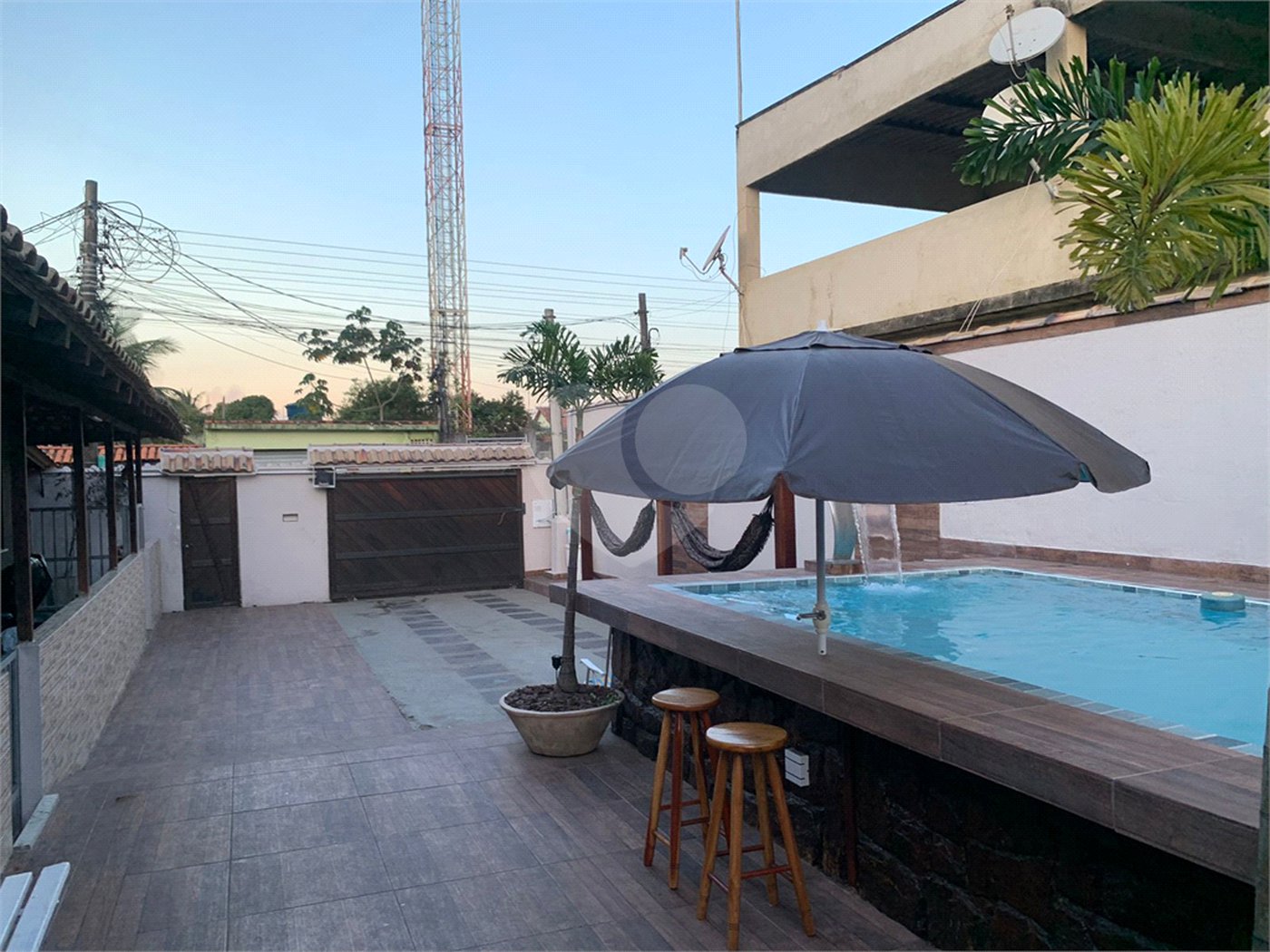 Casa à venda com 4 quartos, sendo 2 suítes,  em Santana, Itaguaí, RJ