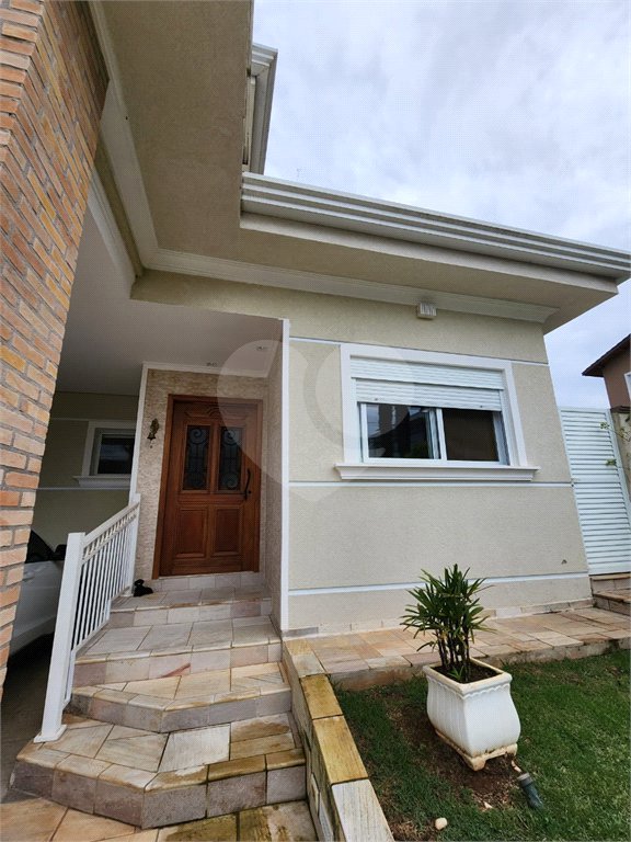Casa à venda com 4 suítes no condomínio Pedra Grande, Atibaia - SP