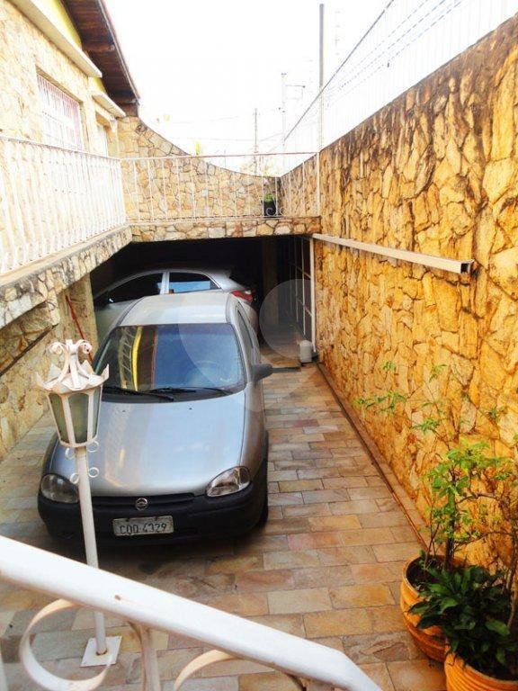 Casa Térrea à venda com 3 quartos, sendo 1 suíte, em Vila Galvão, Guarulhos, SP