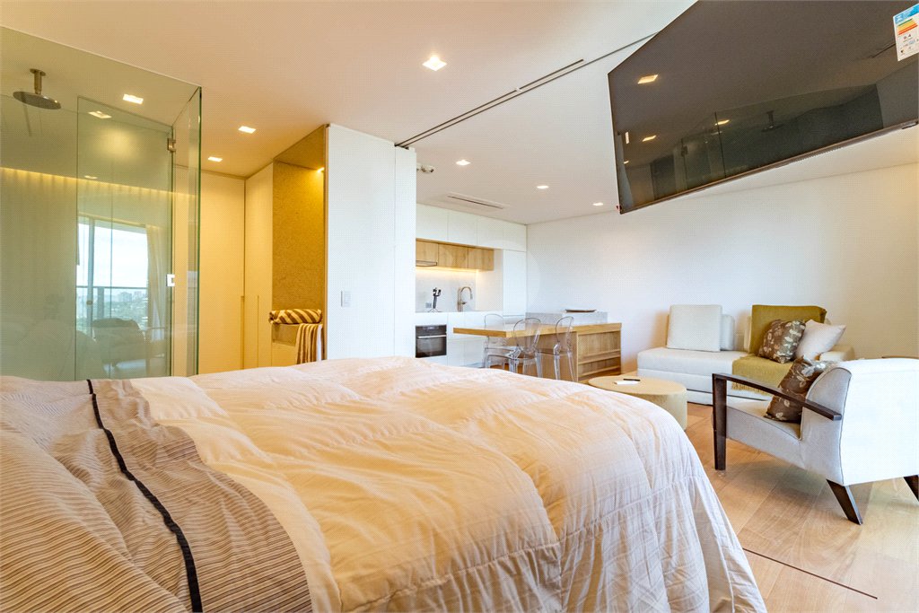 Apartamento à venda ou para alugar com 1 quarto em Vila Olímpia, São Paulo, SP